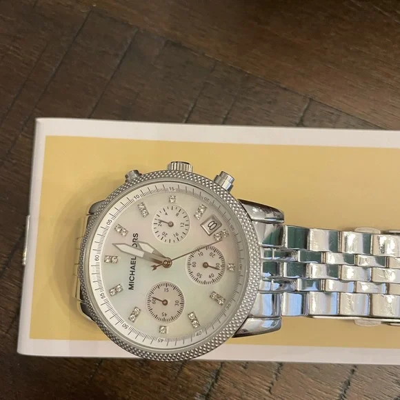 Michael Kors Silver Bracelet Watch - Picture 3 of 8